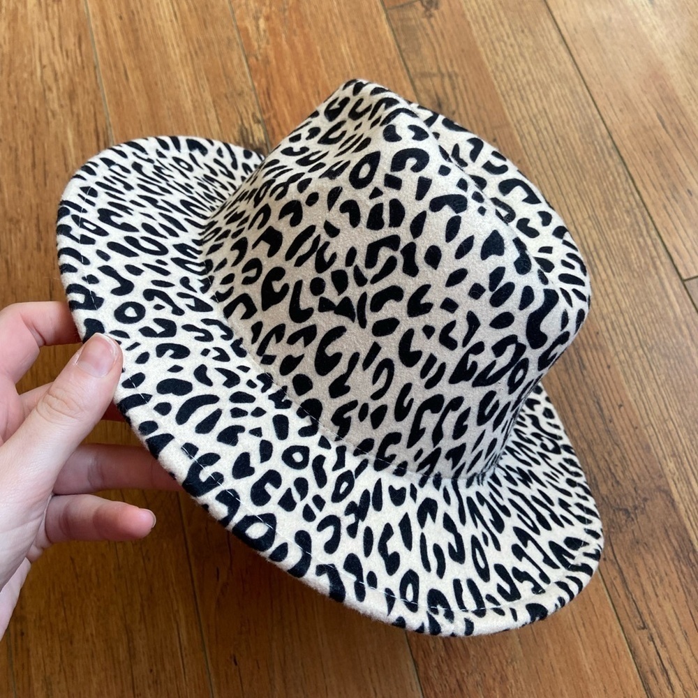 CHEETAH PRINT COWBOY HAT